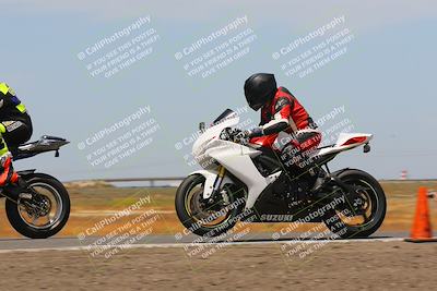 media/May-15-2023-TrackDaz (Mon) [[29bc01ea77]]/A Group/2pm (Wheelie Bump)/